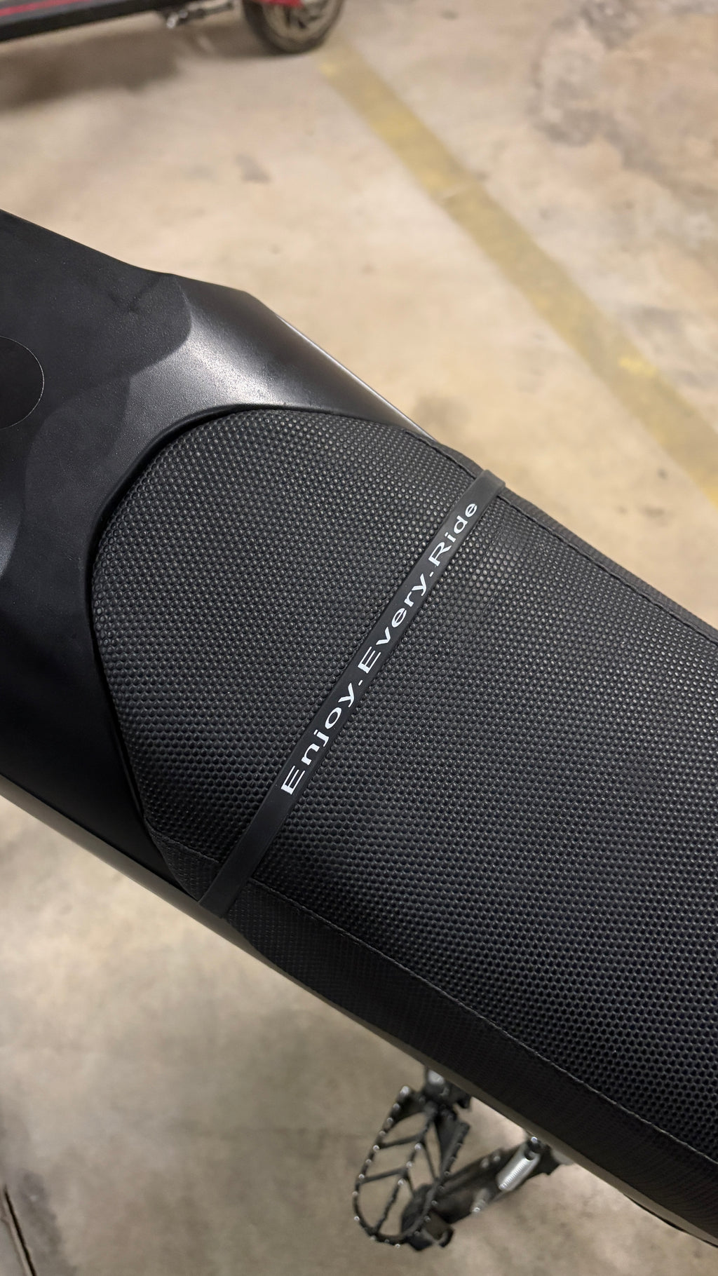 HighVolt wristband for seat