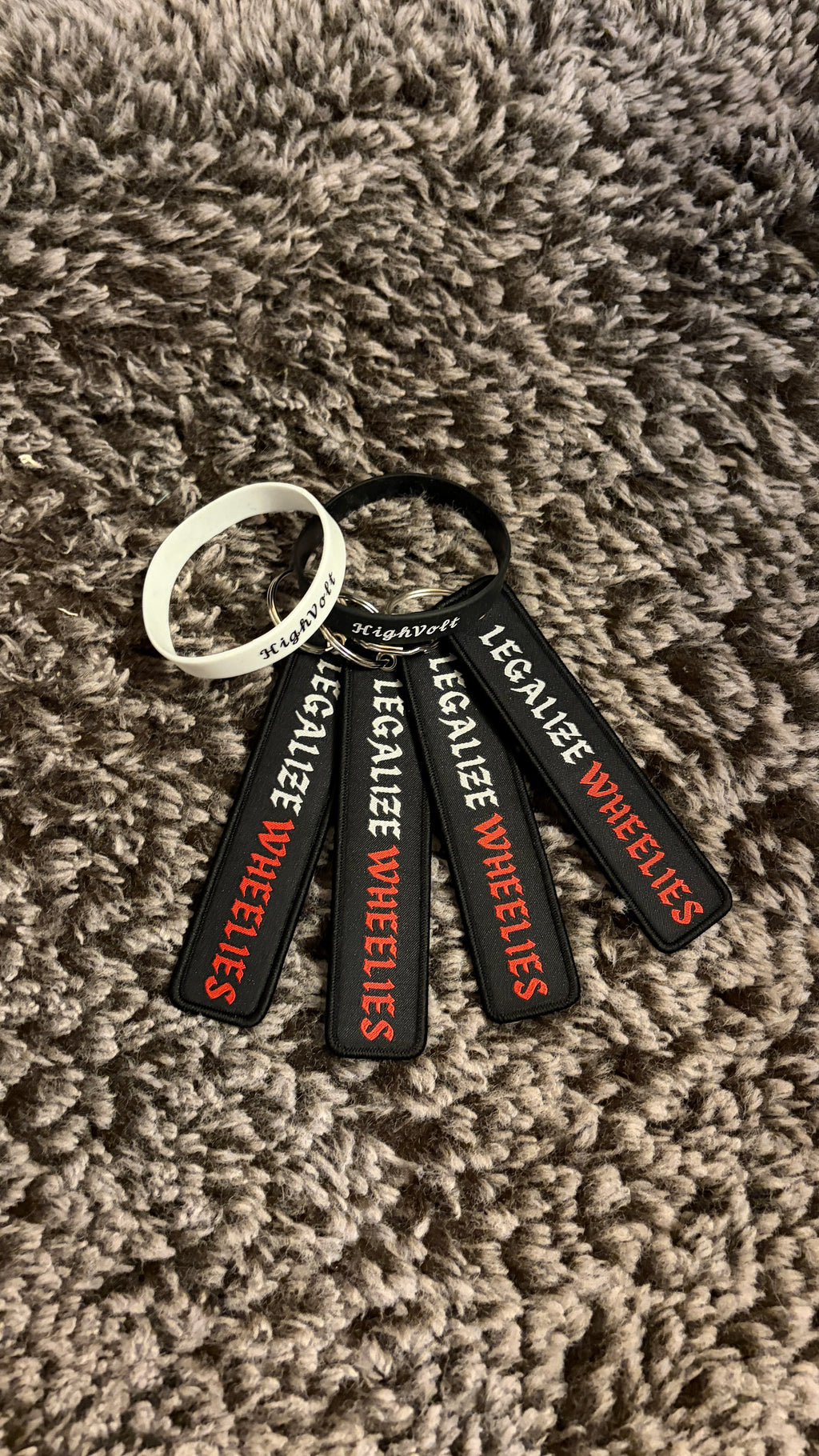 HighVolt wristband for seat